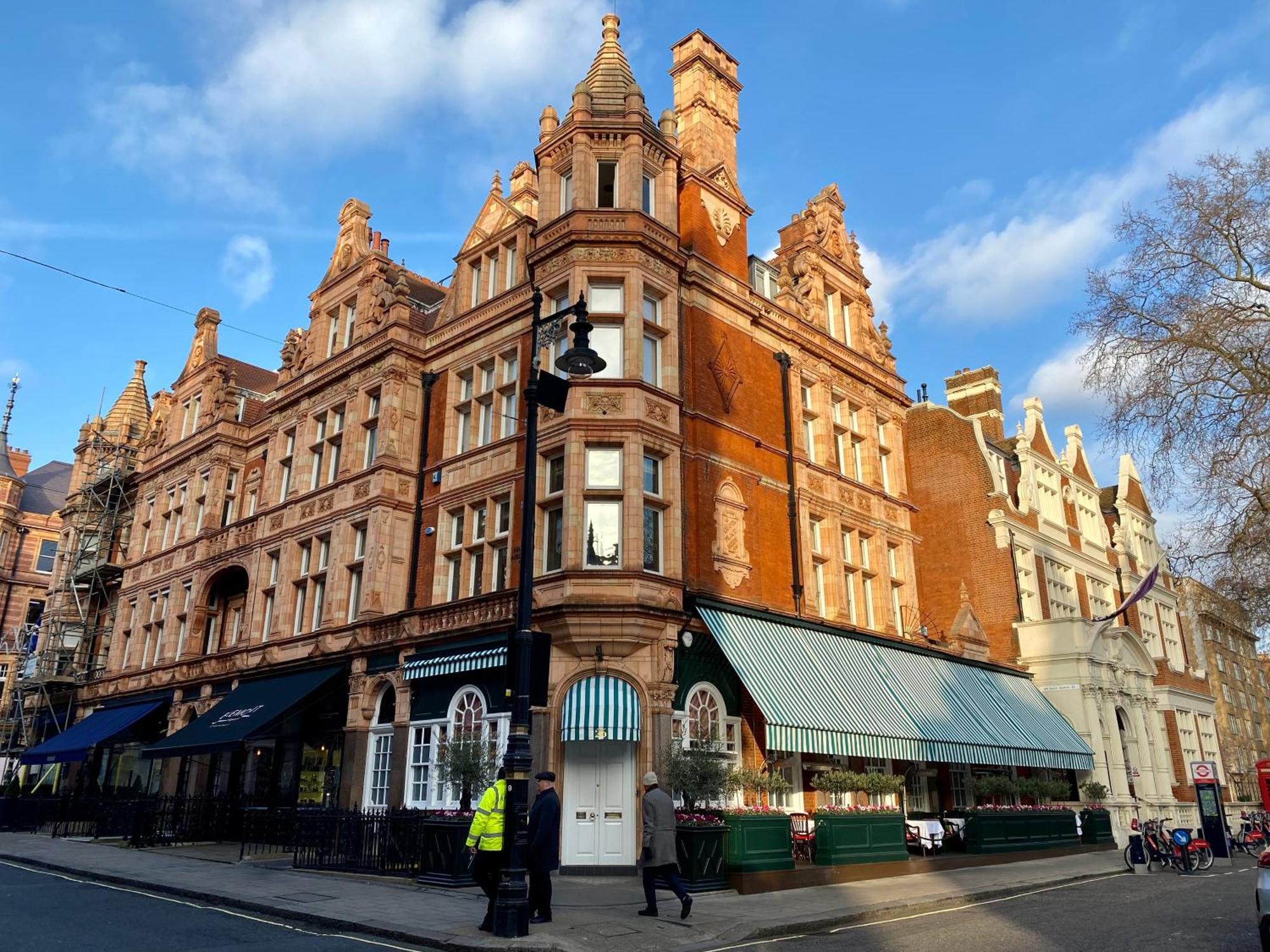 Selfridges Parkside Haven - 2 Bedroom Apartment London Exterior photo